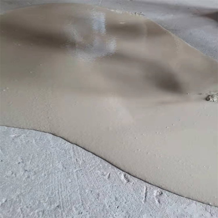 自(zì)流平免振搗混凝土